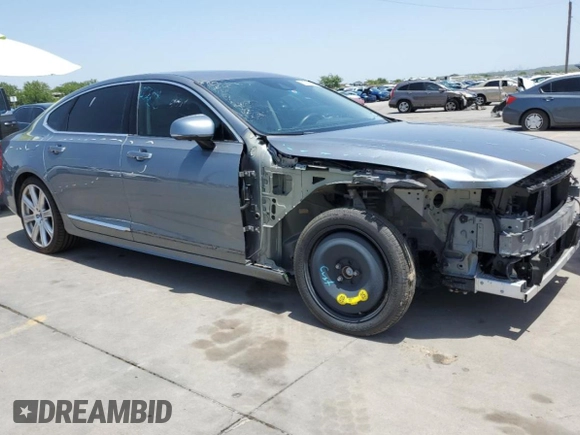 2020 Volvo S90 Inscription with VIN LVYA22ML8LP168892, listed as a Copart auction lot 60317323 with 50,152 mi miles. Bid and sale history available at carsss.com. Image 4.