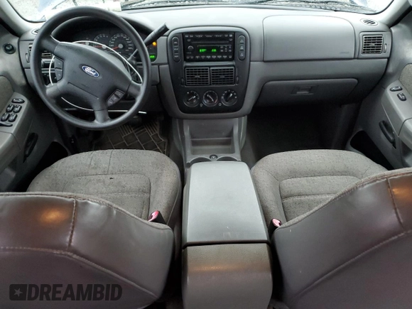 2005 Ford Explorer XLS с VIN 1FMZU72K85ZA67009, выставлен на аукционе Copart как лот 84386684 с пробегом 91 276 миль миль и Списание • Salvage title. История ставок и продаж доступна на DreamBid. Изображение 8.