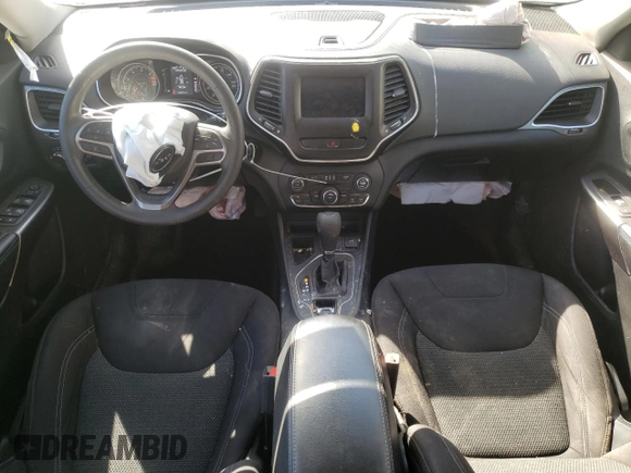 2020 Jeep Cherokee Latitude with VIN 1C4PJLCB5LD586413, listed as a Copart auction lot 45717675 with 138,476 mi miles and Salvage title. Bid and sale history available at DreamBid. Image 8.