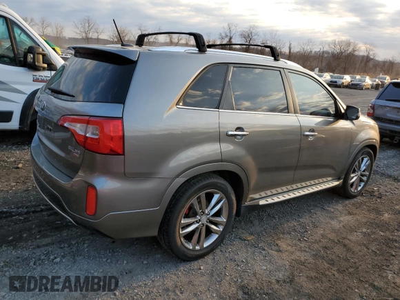 2014 Kia Sorento SX with VIN 5XYKWDA74EG447930, listed as a Copart auction lot 49012765 with 100,322 mi miles and Clean Title. Bid and sale history available at carsss.com. Image 3.
