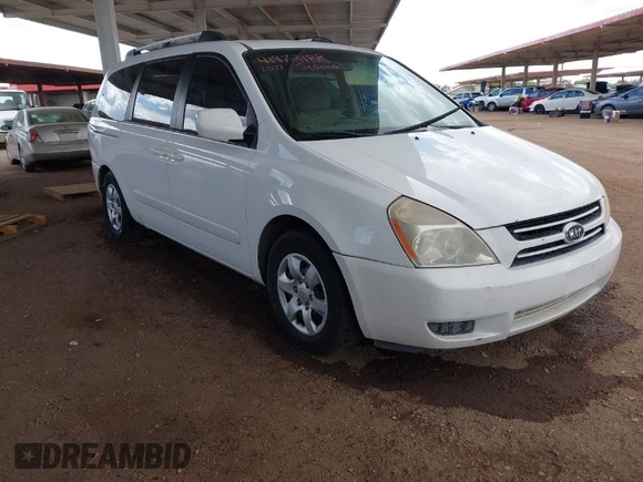 2007 Kia Sedona EX with VIN KNDMB233276111265, listed as a IAAI auction lot 41973188 with 197,754 mi miles. Bid and sale history available at carsss.com. Image 1.