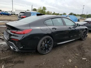 2022 BMW 8 Series 840i with VIN WBAGV4C09NCK23692, listed as a Copart auction lot 72625404 with 10,543 mi miles and Salvage Title. Bid and sale history available at carsss.com. Image 3.