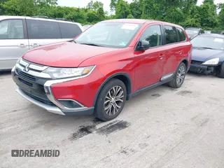 2018 Mitsubishi Outlander ES z VIN JA4AZ3A35JZ019378, wystawiony jako IAAI lot #42365556 z przebiegiem 98 449 mil mil oraz . Historia ofert i sprzedaży dostępna na DreamBid. Obrazek 18.