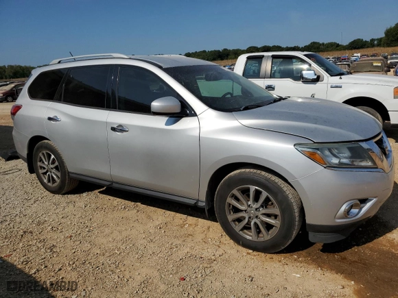 2016 Nissan Pathfinder SV with VIN 5N1AR2MN1GC663352, listed as a Copart auction lot 83157784 with 225,039 mi miles and Salvage Title. Bid and sale history available at carsss.com. Image 4.