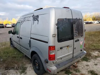 2013 Ford Transit Connect XLT z VIN NM0LS7DN4DT127521, wystawiony jako Copart lot #77673084 z przebiegiem 165 806 mil mil oraz Czysty tytuł • Clean title. Historia ofert i sprzedaży dostępna na DreamBid. Obrazek 2.