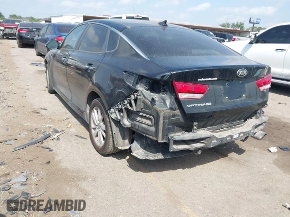 2016 Kia Optima LX z VIN 5XXGT4L39GG040542, wystawiony jako IAAI lot #42054804 z przebiegiem 112 018 mil mil oraz . Historia ofert i sprzedaży dostępna na DreamBid. Obrazek 3.