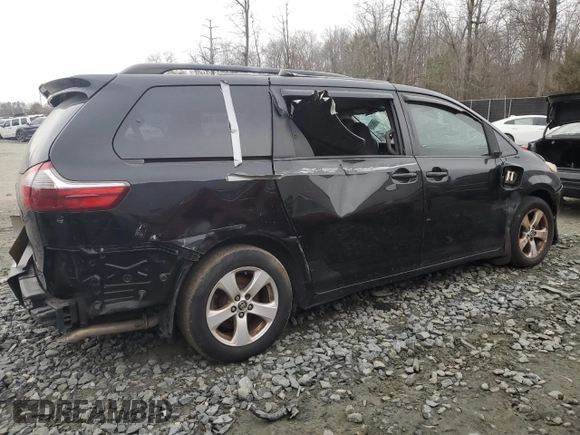 2018 Toyota Sienna LE Auto Access Seat with VIN 5TDKZ3DC1JS914700, listed as a Copart auction lot 85239834 with 107,426 mi miles and Salvage title. Bid and sale history available at DreamBid. Image 3.