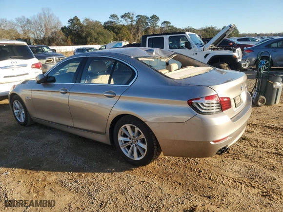 2014 BMW 5 Series 528i with VIN WBA5A5C5XED511672, listed as a Copart auction lot 46125565 with 118,214 mi miles and Salvage Title. Bid and sale history available at carsss.com. Image 2.