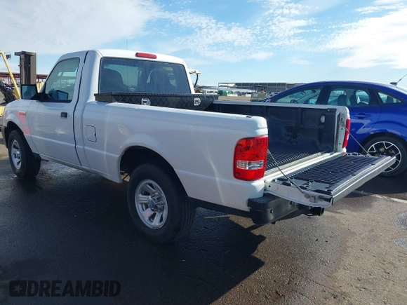 2009 Ford Ranger XL z VIN 1FTYR10D89PA41482, wystawiony jako IAAI lot #41797290 z przebiegiem 110 071 mil mil oraz . Historia ofert i sprzedaży dostępna na DreamBid. Obrazek 3.