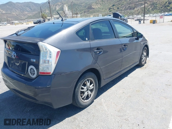 2011 Toyota Prius I with VIN JTDKN3DU5B0250166, listed as a IAAI auction lot 41984071 with 263,991 mi miles. Bid and sale history available at carsss.com. Image 4.