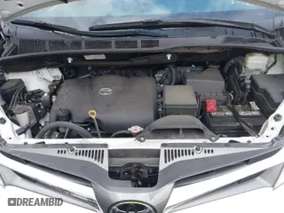 2019 Toyota Sienna XLE with VIN 5TDDZ3DC9KS222775, listed as a IAAI auction lot 41939068 with 52,780 mi miles. Bid and sale history available at carsss.com. Image 10.