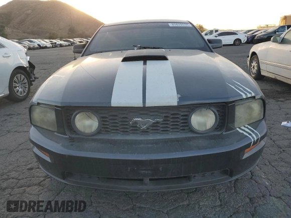 2007 Ford Mustang GT Deluxe with VIN 1ZVHT82H575235208, listed as a Copart auction lot 85820534 with 163,659 mi miles and Clean Title. Bid and sale history available at carsss.com. Image 5.