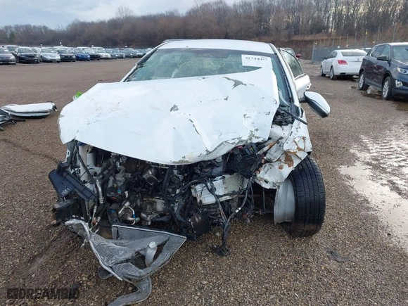 2015 Hyundai Sonata 2.4L Limited with VIN 5NPE34AF0FH154954, listed as a IAAI auction lot 41740057 with 1 mi miles. Bid and sale history available at carsss.com. Image 12.