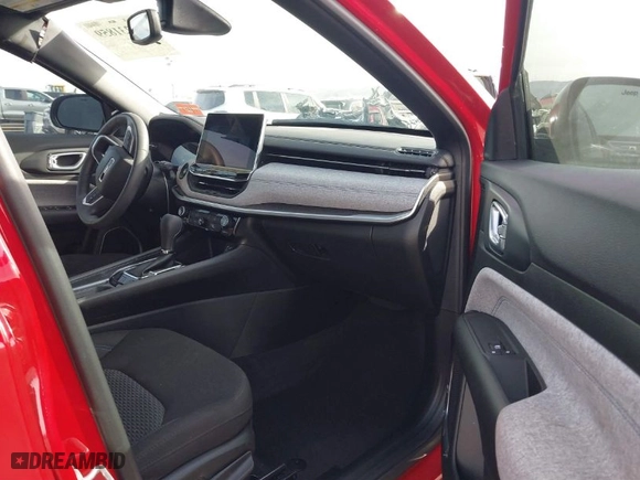 2024 Jeep Compass Sport with VIN 3C4NJDAN5RT575666, listed as a IAAI auction lot 41231859 with 17,068 mi miles. Bid and sale history available at carsss.com. Image 5.
