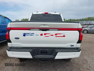 2022 Ford F-150 Lightning Pro with VIN 1FTVW1EL3NWG16132, listed as a IAAI auction lot 42362459 with 16,509 mi miles and . Bid and sale history available at DreamBid. Image 17.