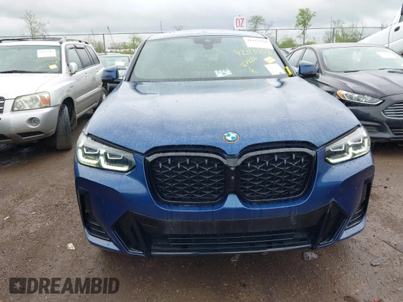 2023 BMW X4 xDrive30i z VIN 5UX33DT01P9P86340, wystawiony jako IAAI lot #42113558 z przebiegiem 27 226 mil mil oraz . Historia ofert i sprzedaży dostępna na DreamBid. Obrazek 13.