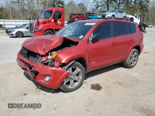 2011 Toyota RAV4 Sport z VIN 2T3WK4DV0BW010530, wystawiony jako Copart lot #48809215 z przebiegiem 136 168 mil mil oraz Szkoda całkowita • Salvage title. Historia ofert i sprzedaży dostępna na DreamBid. Obrazek 1.