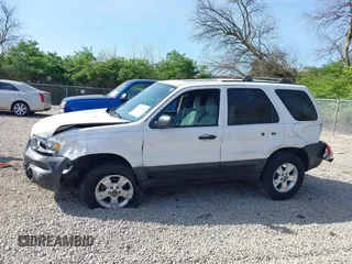 2006 Ford Escape XLT с VIN 1FMYU03166KB00592, выставлен на аукционе IAAI как лот 42109039 с пробегом 113 961 миль миль и . История ставок и продаж доступна на DreamBid. Изображение 15.