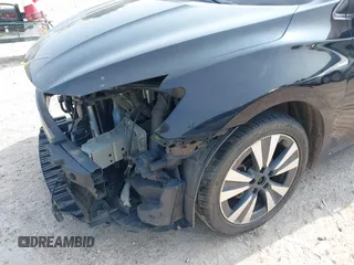 2019 Nissan Sentra SV z VIN 3N1AB7AP0KY214498, wystawiony jako IAAI lot #42394908 z przebiegiem 81 874 mil mil oraz . Historia ofert i sprzedaży dostępna na DreamBid. Obrazek 19.