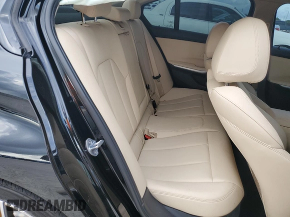 2019 BMW 3 Series 330i with VIN 3MW5R1J58K8A03925, listed as a Copart auction lot 73249094 with 85,303 mi miles and Non Repairable. Bid and sale history available at carsss.com. Image 10.