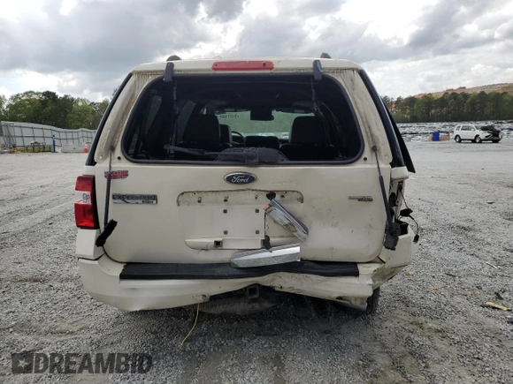 2007 Ford Expedition Limited z VIN 1FMFU19567LA68150, wystawiony jako Copart lot #51311695 z przebiegiem 268 131 mil mil oraz Szkoda całkowita • Salvage title. Historia ofert i sprzedaży dostępna na DreamBid. Obrazek 6.