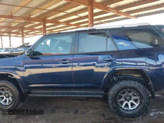 2016 Toyota 4Runner Limited with VIN JTEBU5JR7G5294061, listed as a IAAI auction lot 42004606 with 139,613 mi miles and . Bid and sale history available at DreamBid. Image 14.