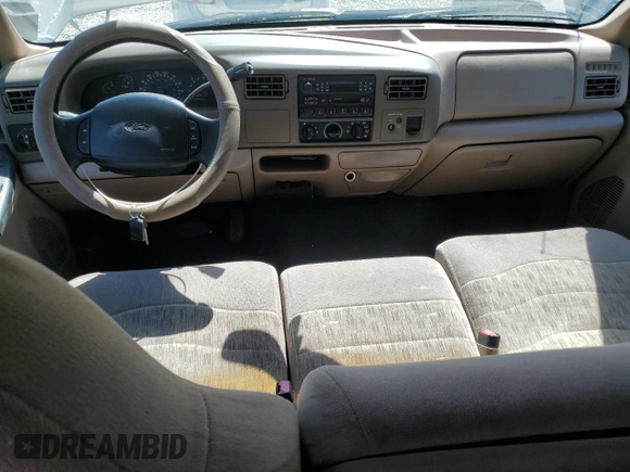 1999 Ford F-250 XL z VIN 1FTNX20S3XEA68692, wystawiony jako Copart lot #64331775 z przebiegiem 106 939 mil mil oraz Czysty tytuł • Clean title. Historia ofert i sprzedaży dostępna na DreamBid. Obrazek 8.