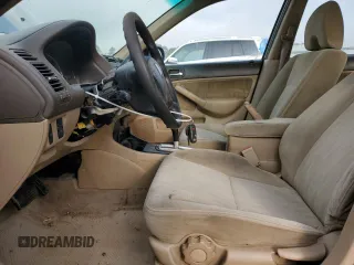 2004 Honda Civic LX z VIN 2HGES16594H587746, wystawiony jako Copart lot #57072535 z przebiegiem 374 664 mil mil oraz Szkoda całkowita • Salvage title. Historia ofert i sprzedaży dostępna na DreamBid. Obrazek 7.