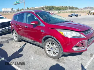 2014 Ford Escape Titanium with VIN 1FMCU0JX2EUB99237, listed as a IAAI auction lot 41850772 with 1 mi miles. Bid and sale history available at carsss.com. Image 1.