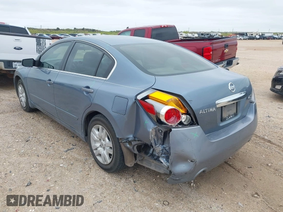 2012 Nissan Altima 2.5 S with VIN 1N4AL2AP1CN428921, listed as a IAAI auction lot 41948510 with 35,864 mi miles. Bid and sale history available at carsss.com. Image 3.