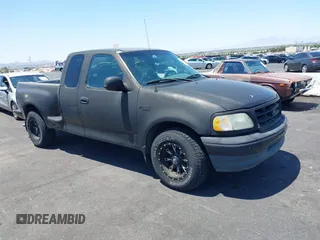 2000 Ford F-150 XL with VIN 1FTZX0729YKB50022, listed as a IAAI auction lot 42485109 with Not provided miles and . Bid and sale history available at DreamBid. Image 1.