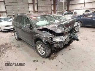2019 Dodge Journey SE z VIN 3C4PDCBB9KT773901, wystawiony jako IAAI lot #41619306 z przebiegiem 62 559 mil mil oraz . Historia ofert i sprzedaży dostępna na DreamBid. Obrazek 1.