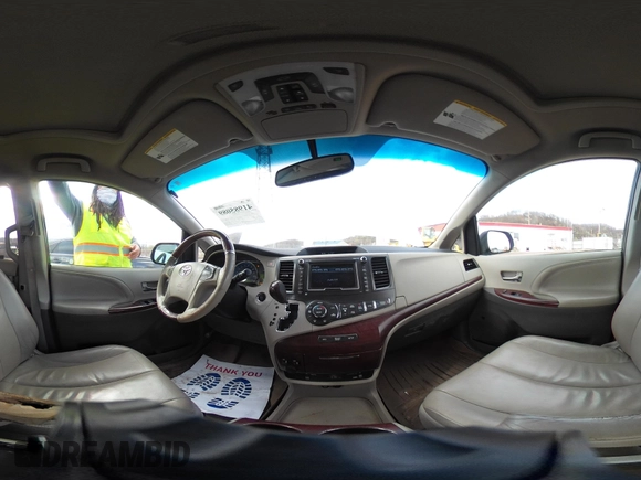 2013 Toyota Sienna XLE with VIN 5TDDK3DCXDS050814, listed as a IAAI auction lot 41985089 with 134,400 mi miles and . Bid and sale history available at DreamBid. Image 18.