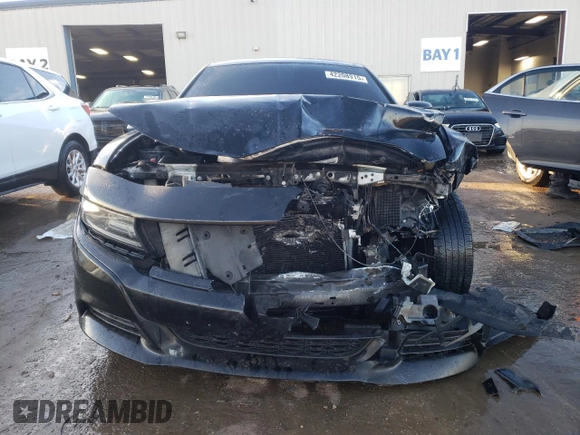 2019 Dodge Charger SXT with VIN 2C3CDXBGXKH725547, listed as a Copart auction lot 42208915 with 93,723 mi miles and Salvage title. Bid and sale history available at DreamBid. Image 5.