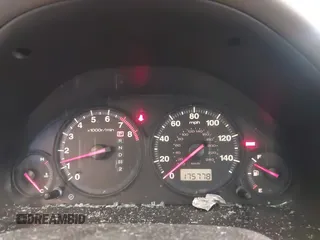 2001 Honda Civic LX z VIN 2HGES16571H556376, wystawiony jako IAAI lot #42203997 z przebiegiem 175 778 mil mil oraz . Historia ofert i sprzedaży dostępna na DreamBid. Obrazek 7.
