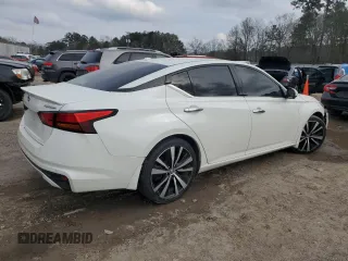 2019 Nissan Altima 2.5 Platinum with VIN 1N4BL4FV5KC116098, listed as a Copart auction lot 46617745 with 80,798 mi miles and Salvage Title. Bid and sale history available at carsss.com. Image 3.
