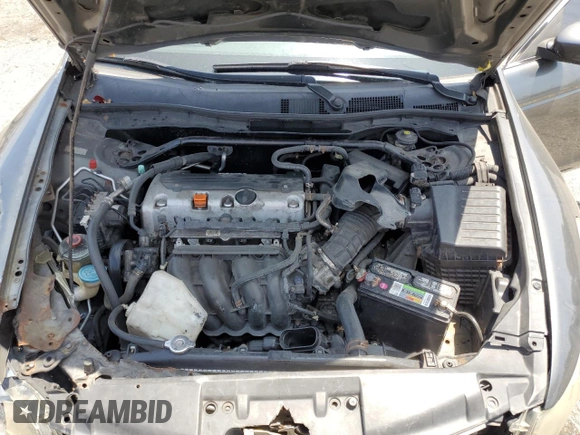 2010 Honda Accord EX z VIN 1HGCP2F79AA041216, wystawiony jako Copart lot #60572535 z przebiegiem 99 663 mil mil oraz Szkoda całkowita • Salvage title. Historia ofert i sprzedaży dostępna na DreamBid. Obrazek 11.