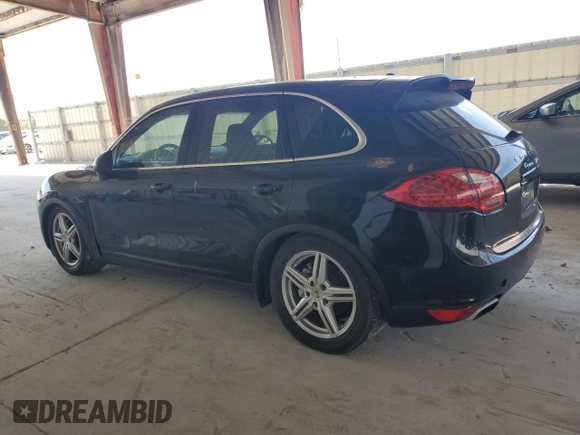 2012 Porsche Cayenne S Hybrid с VIN WP1AE2A20CLA92021, выставлен на аукционе Copart как лот 48619105 с пробегом 164 867 миль миль и Чистый • Clean title. История ставок и продаж доступна на DreamBid. Изображение 2.