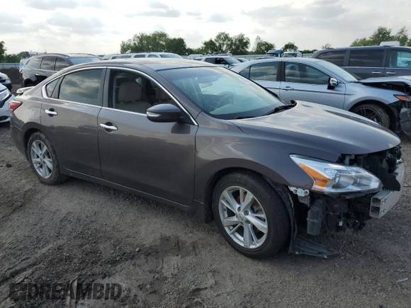 2014 Nissan Altima 2.5 with VIN 1N4AL3AP6EN227945, listed as a Copart auction lot 54501435 with 67,079 mi miles and Salvage Title. Bid and sale history available at DreamBid. Image 4.