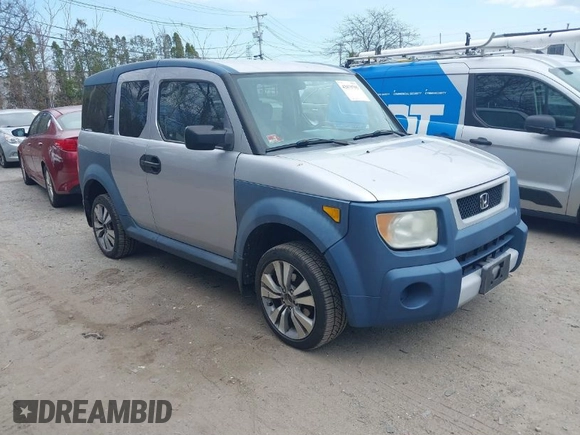 2005 Honda Element EX with VIN 5J6YH28635L000638, listed as a IAAI auction lot 42079795 with 169,353 mi miles and . Bid and sale history available at DreamBid. Image 1.