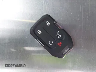 2024 GMC Terrain SLE z VIN 3GKALMEG7RL263549, wystawiony jako IAAI lot #42055302 z przebiegiem 8 023 mil mil oraz . Historia ofert i sprzedaży dostępna na DreamBid. Obrazek 11.
