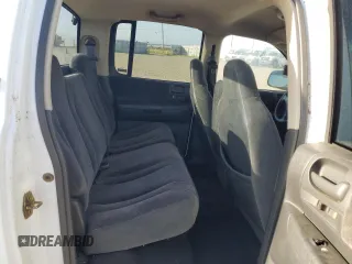 2001 Dodge Dakota Sport z VIN 1B7GL2AN81S120632, wystawiony jako Copart lot #50730415 z przebiegiem 191 302 mil mil oraz Czysty tytuł • Clean title. Historia ofert i sprzedaży dostępna na DreamBid. Obrazek 10.