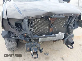 2005 Ford F-150 XLT с VIN 1FTPW14575FB03820, выставлен на аукционе IAAI как лот 42567662 с пробегом 210 425 миль миль и . История ставок и продаж доступна на DreamBid. Изображение 6.