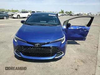 2024 Toyota Corolla Hatchback XSE with VIN JTNC4MBEXR3232288, listed as a Copart auction lot 68864284 with 6,114 mi miles and Salvage Title. Bid and sale history available at carsss.com. Image 10.