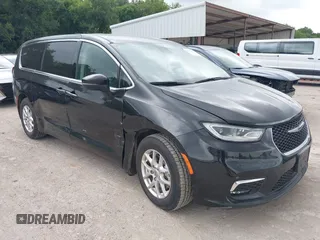 2023 Chrysler Pacifica Touring L с VIN 2C4RC1BG2PR560147, выставлен на аукционе IAAI как лот 42532832 с пробегом 62 179 миль миль и . История ставок и продаж доступна на DreamBid. Изображение 1.