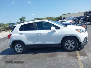 2018 Chevrolet Trax LT with VIN KL7CJLSB5JB591732, listed as a IAAI auction lot 42232548 with 153,859 mi miles and . Bid and sale history available at carsss.com. Image 13.