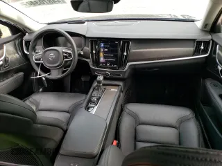 2020 Volvo V90 z VIN YV4A22NL6L1104503, wystawiony jako Copart lot #44870344 z przebiegiem 27 568 mil mil oraz . Historia ofert i sprzedaży dostępna na DreamBid. Obrazek 8.