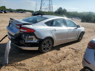 2017 Ford Fusion SE with VIN 3FA6P0H79HR338974, listed as a Copart auction lot 51483815 with 160,010 mi miles and Salvage title. Bid and sale history available at DreamBid. Image 3.