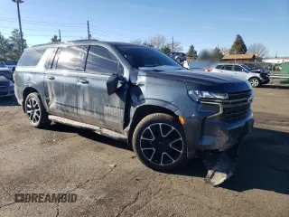 2021 Chevrolet Suburban RST z VIN 1GNSKEKD8MR193782, wystawiony jako Copart lot #82821484 z przebiegiem 74 195 mil mil oraz Szkoda całkowita • Salvage title. Historia ofert i sprzedaży dostępna na DreamBid. Obrazek 4.