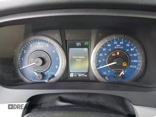 2018 Toyota Sienna XLE with VIN 5TDDZ3DC5JS205440, listed as a IAAI auction lot 41090557 with 50,775 mi miles. Bid and sale history available at carsss.com. Image 7.